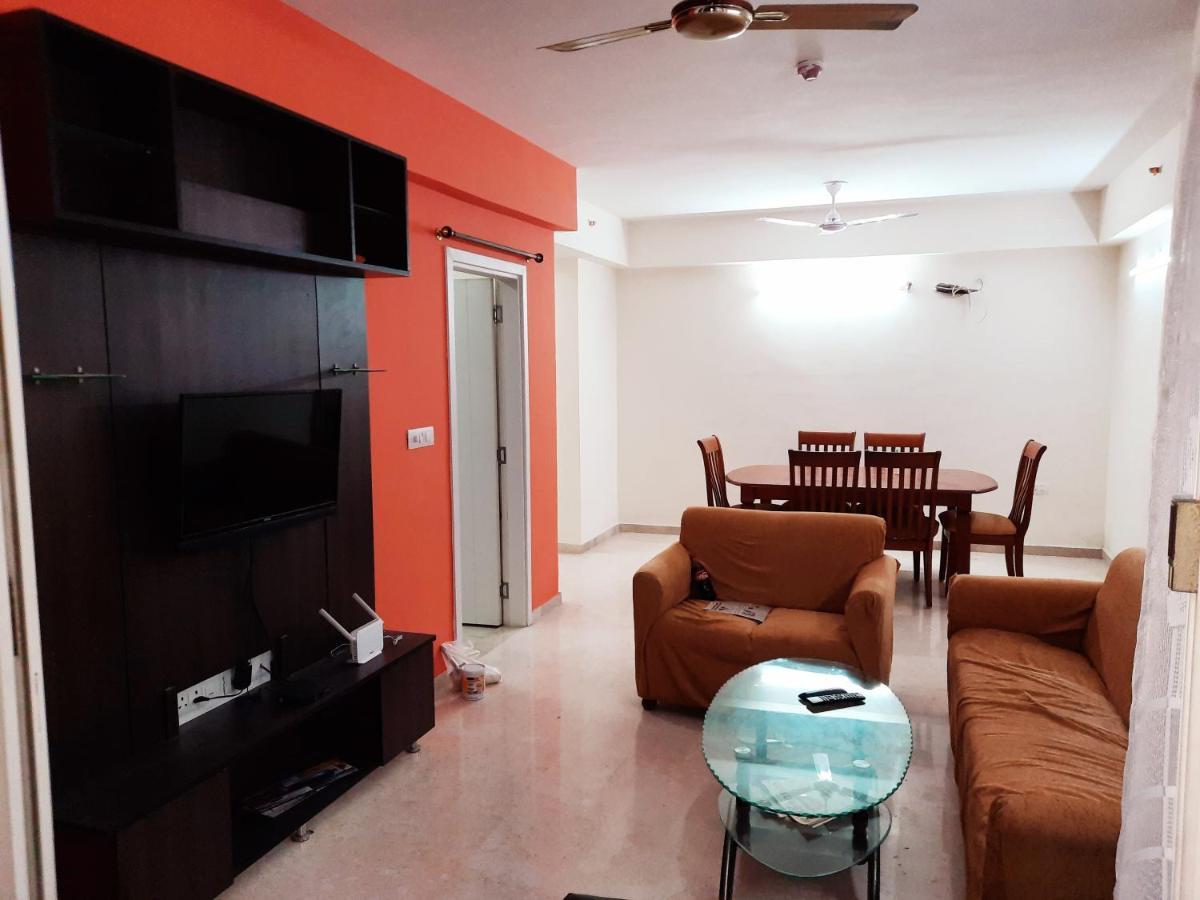 Appartamento Royale Gardenia Chennai Esterno foto