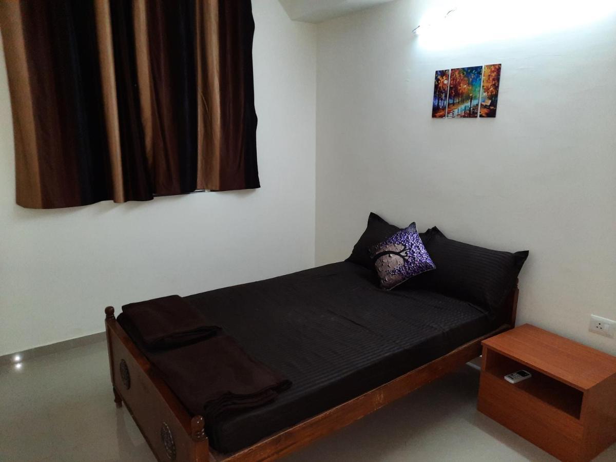 Appartamento Royale Gardenia Chennai Esterno foto